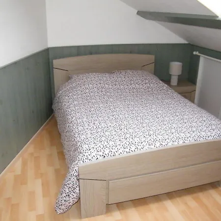 A L'ombre Du Lilas 3 - Terrasse - Possibilite Privatif Sur Place - Possibilite Piscine Situee A 20 Minutes * 埃皮纳勒