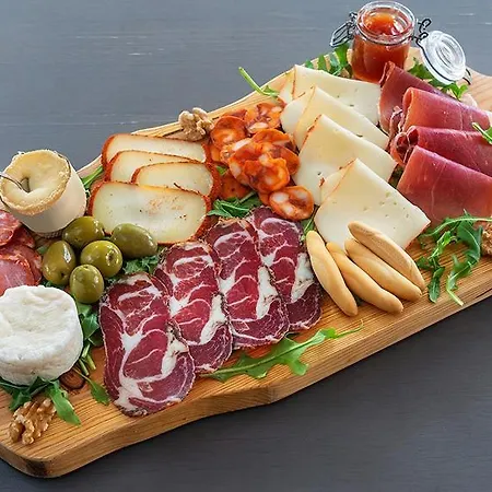 A L'Ombre Du Lilas Avec Terrasse - Possibilite Spa Privatif Apartment *